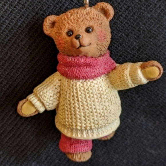 Hallmark Hollyday Hill Teddy Bear Ornament Set - Picture 7 of 16